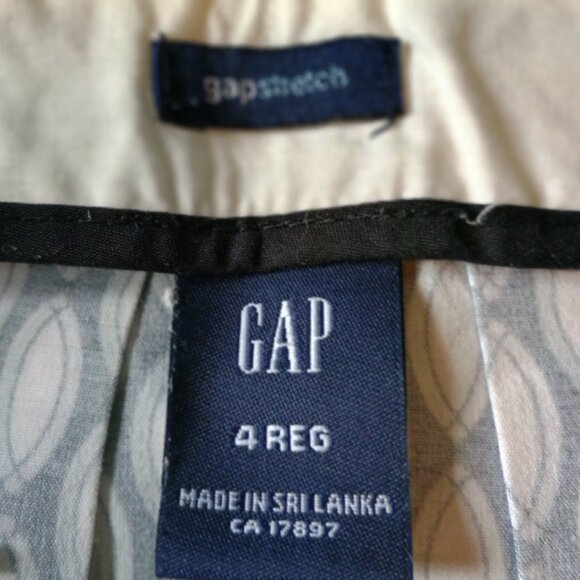 Gap Women Skirt, size 4 reg, colour white, navy and baby blue - Picture 5 of 6